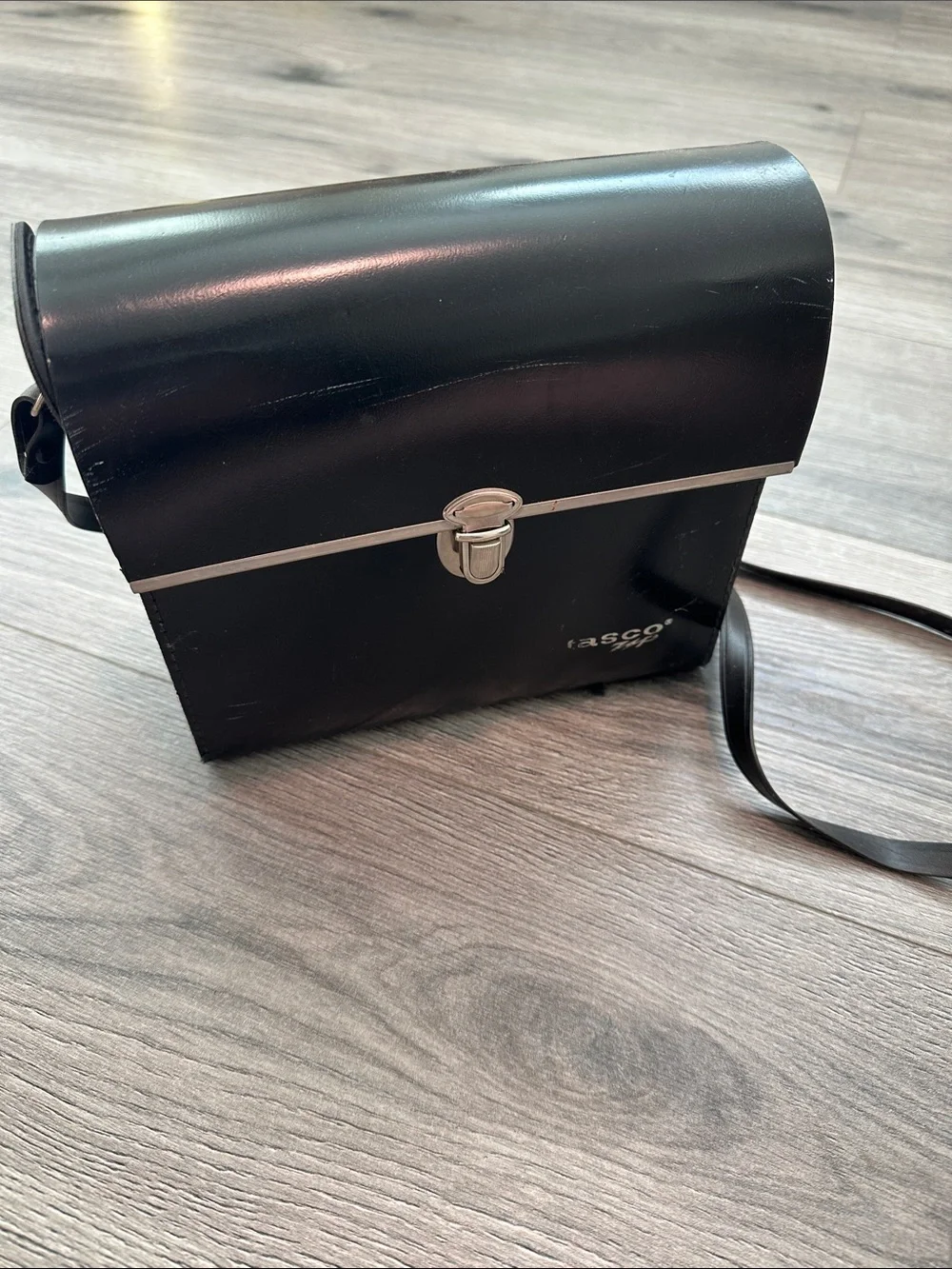 Tasco Zip 10x50 Wide Angle Binoculars with Original Case